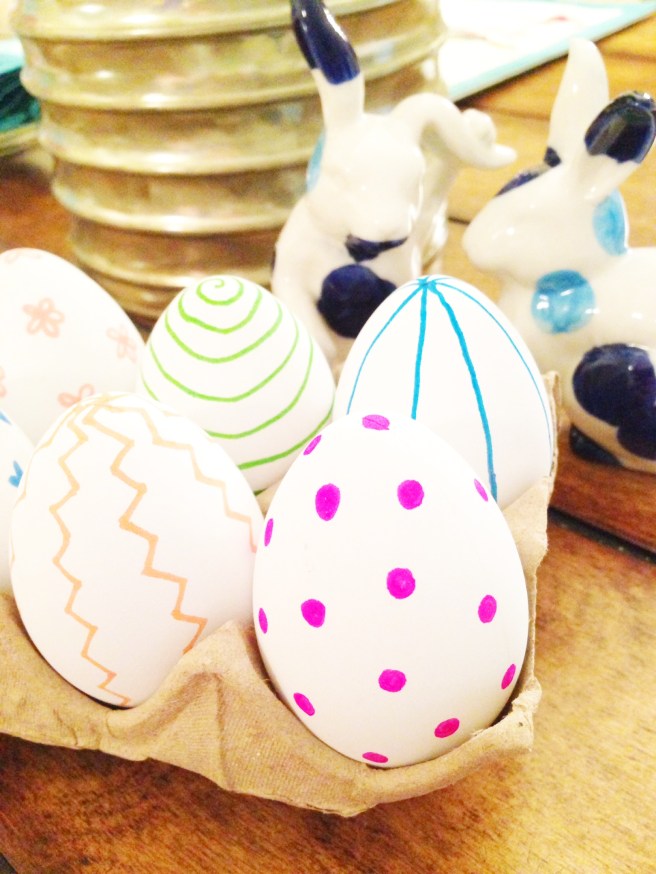 diy sharpie eggs